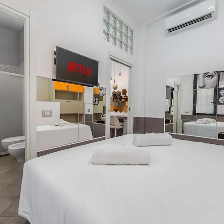 5 Min To Metro - Independent - Quiet - Privacy Milan